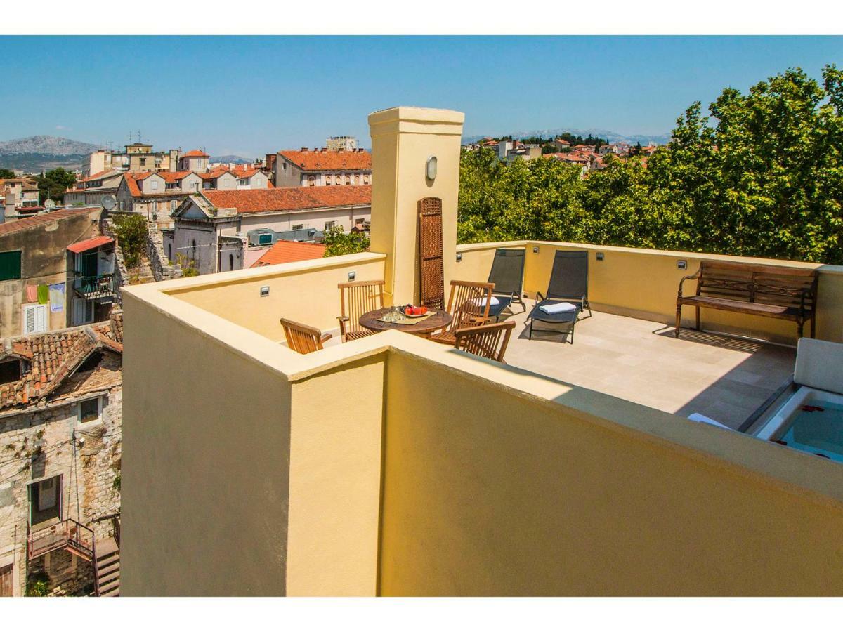 Апартаменты Terazza Grande In Diocletian Tower Сплит Экстерьер фото